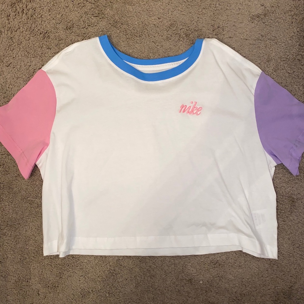Nike Cropped tshirt